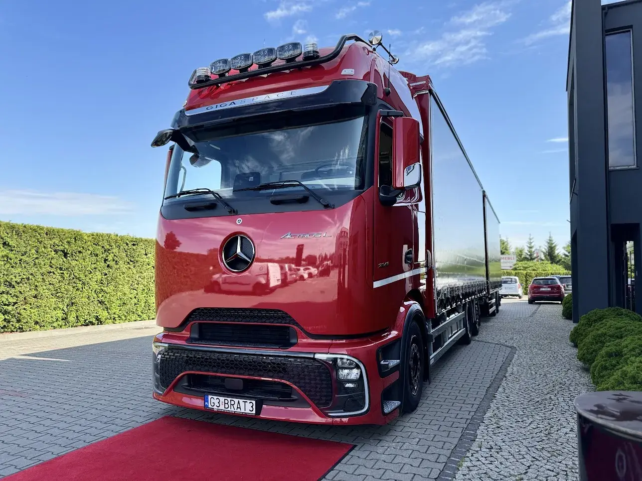 Mercedes Benz ciężarówka - ktc